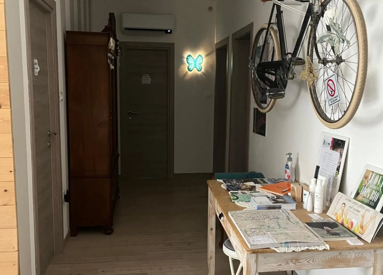 Guest house Residenza Delle Farfalle-Tripla Con Bagno Privato E Matrimoniale Con Bagno Condiviso Padova Italy