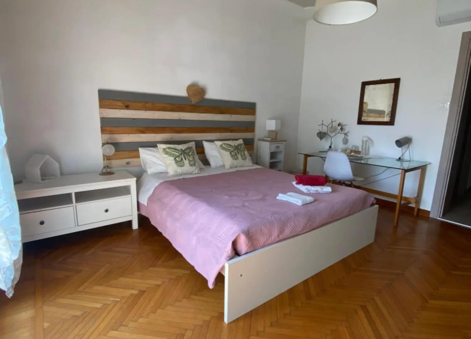 Residenza Delle Farfalle-Tripla Con Bagno Privato E Matrimoniale Con Bagno Condiviso Padova