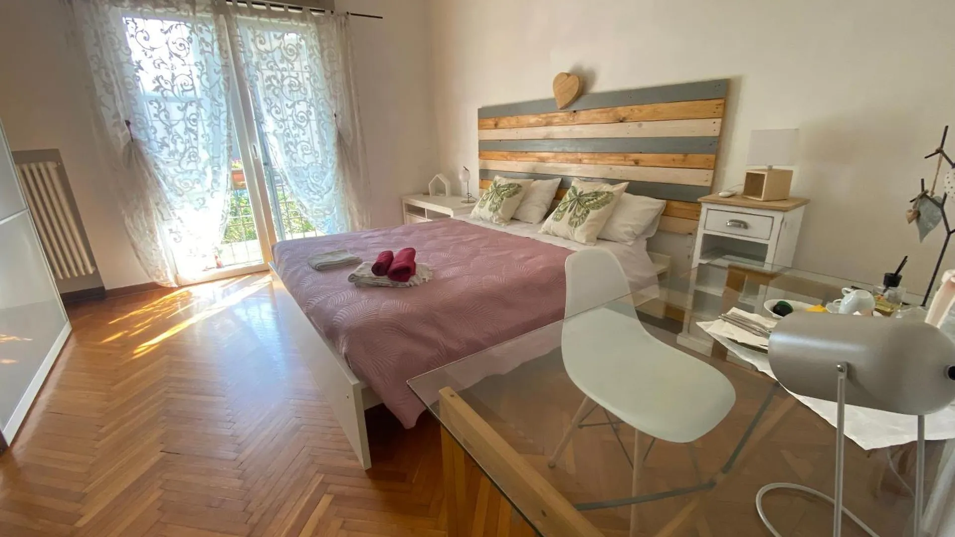 Guest house Residenza Delle Farfalle-Tripla Con Bagno Privato E Matrimoniale Con Bagno Condiviso Padova Italy