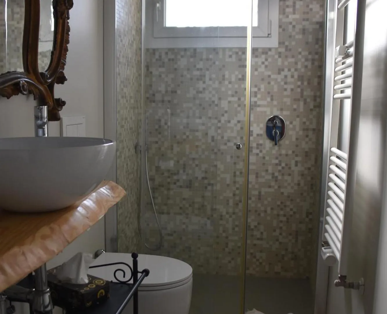 Guest house Residenza Delle Farfalle-Tripla Con Bagno Privato E Matrimoniale Con Bagno Condiviso Padova